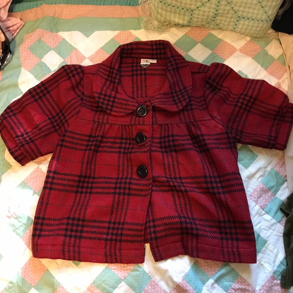 Shortsleeved Roxy peacoat